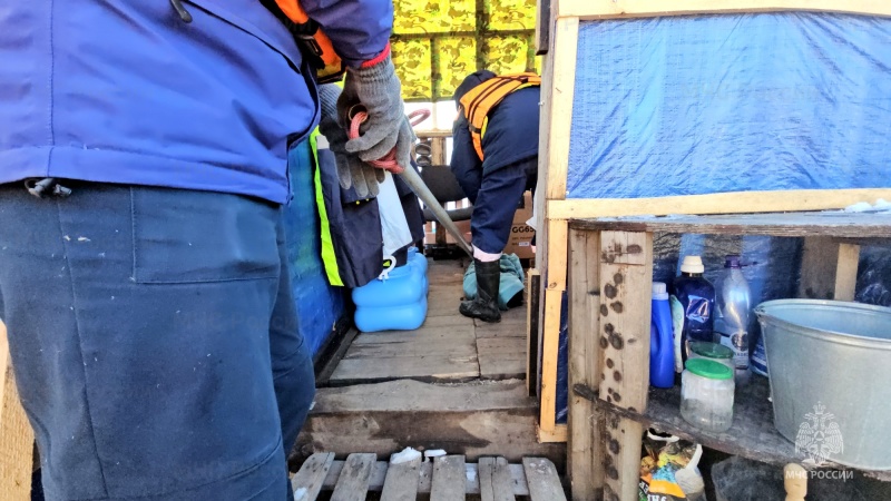 Эвакуация прошла на вёслах в Биробиджане