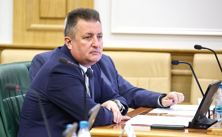 Евгений Богомазов