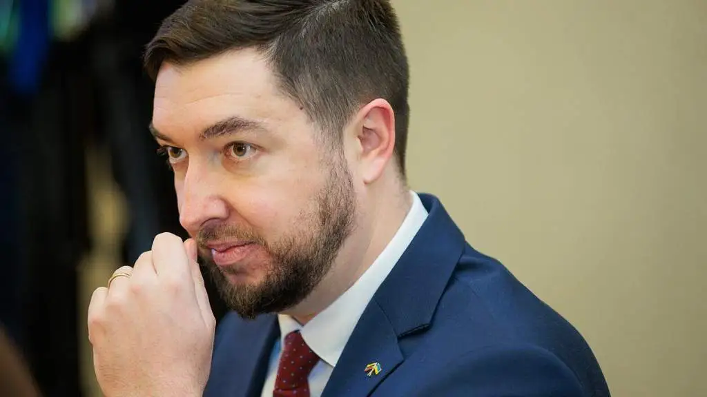 Партию свободы временно возглавит Миталас, выборы руководства пройдут в ноябре