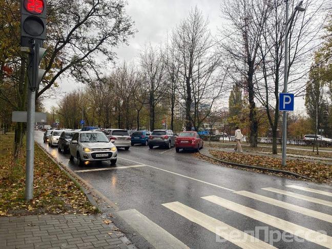 В Белгороде прошла общественная приёмка отремонтированного участка проспекта Хмельницкого - Изображение 