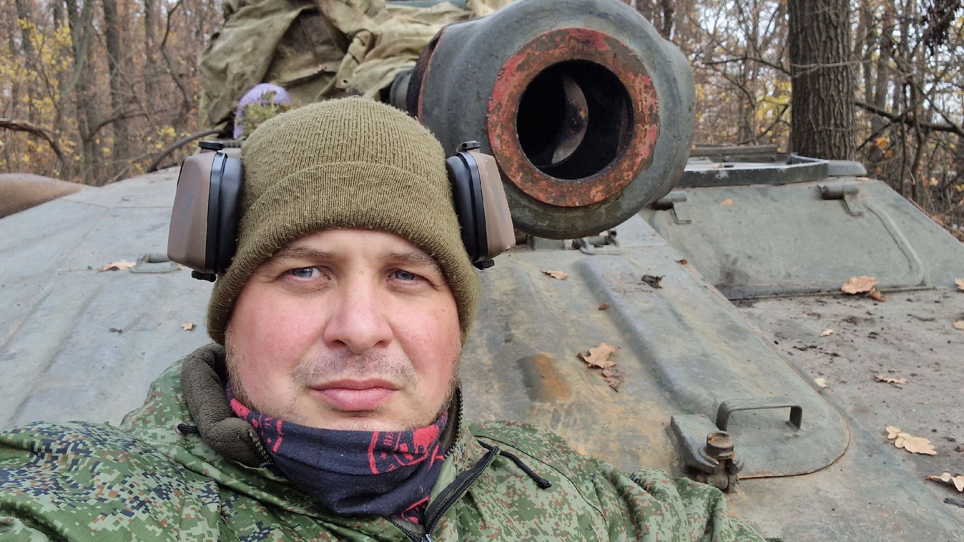 vk com | Владлен Татарский