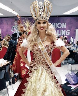  Ермакова завоевала титул на престижном конкурсе Mrs Universe-2018