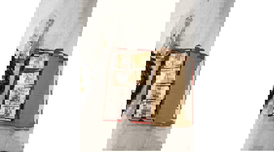 При содействии СОБР «Викинг» Росгвардии задержан подозреваемый в разбойном нападении на склад (видео)