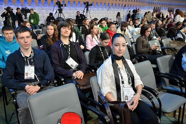 Студенты РГГУ побывали на праздновании Дня российского студенчества в Национальном центре «Россия»