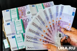  ЕС одобрил новый кредитный механизм для Украины на сумму до 35 млрд евро