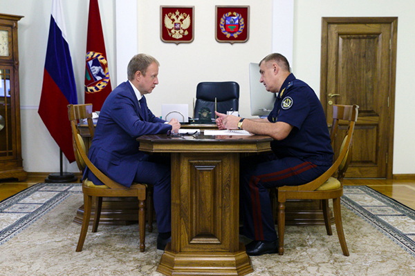 Начальник УФСИН России по Алтайскому краю Валерий Усачев провел рабочую встречу с Губернатором региона Виктором Томенко