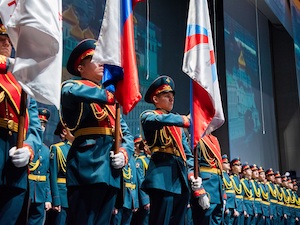 Студенты Губкинского университета реконструировали историю объединения народов России