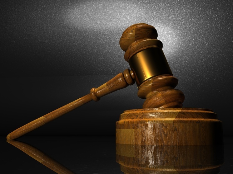 Бывшую начальницу судебных приставов в Сарове осудили за превышение полномочий