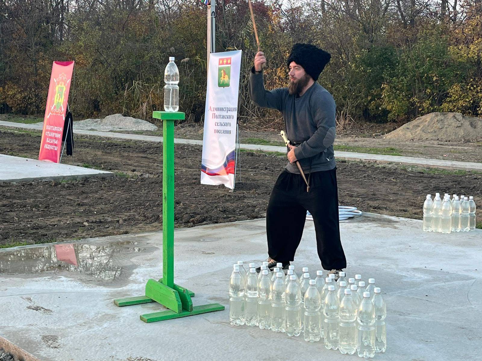 В казачьем военно-спортивном комплексе «Полтавская Сечь» провели занятия для юных воспитанников