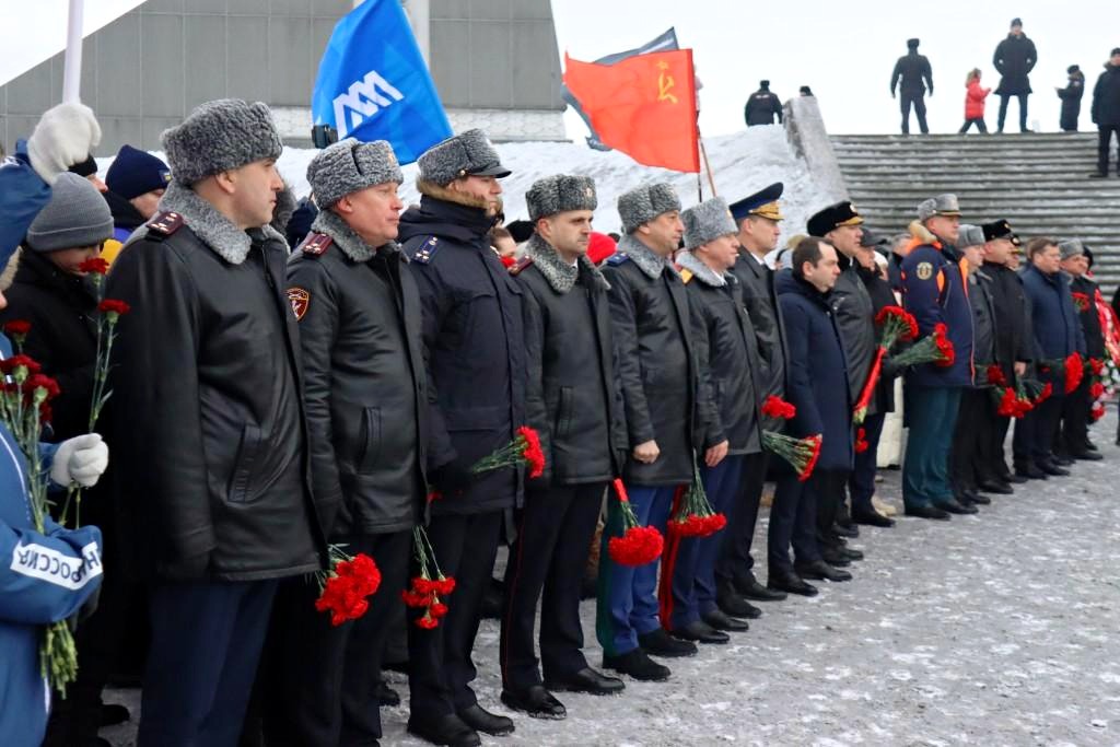 Руководитель УФСИН России по Мурманской области принял участие в торжественном митинге, посвящённом Дню защитника Отечества