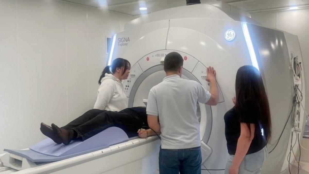 Жителей Энгельса обследуют на онкологию и другие болезни на ядерном томографе