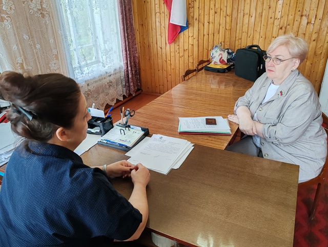 Служба по контракту