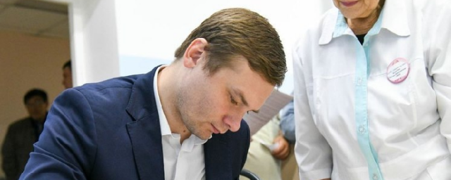 Глава Хакасии Валентин Коновалов прошел диспансеризацию
