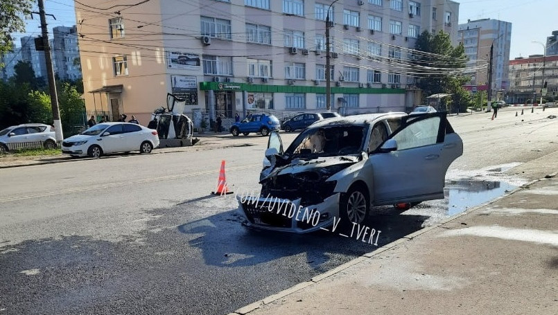 Авария в Твери 21 октября