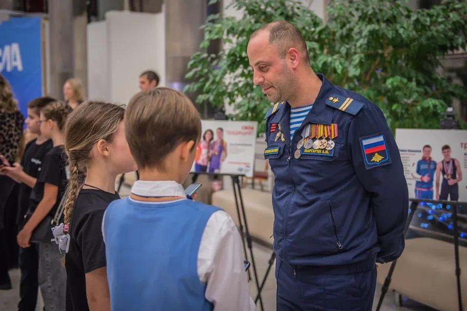 Фото Всероссийскому проекту «Герои с нашего двора!» исполнилось 7 лет. Фоторепортаж с торжественного концерта в Новосибирске 25