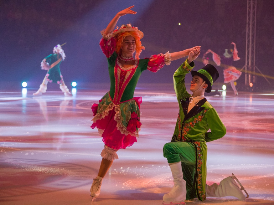 Шоу навки тула. Шоу навки тула. Шоу навки тула. Шоу аленький цветочек татьяны навки. Шоу навки 2022 аленький цветочек.