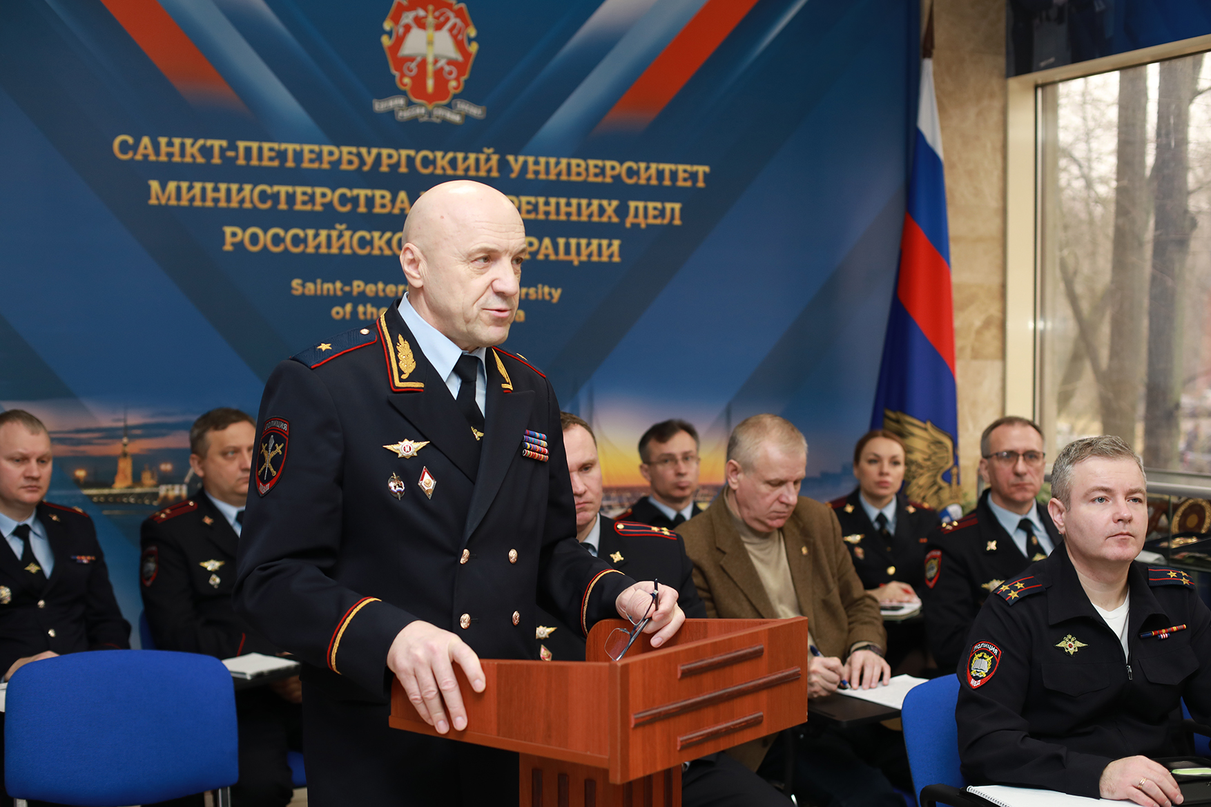 руководство гу мвд по санкт петербургу на