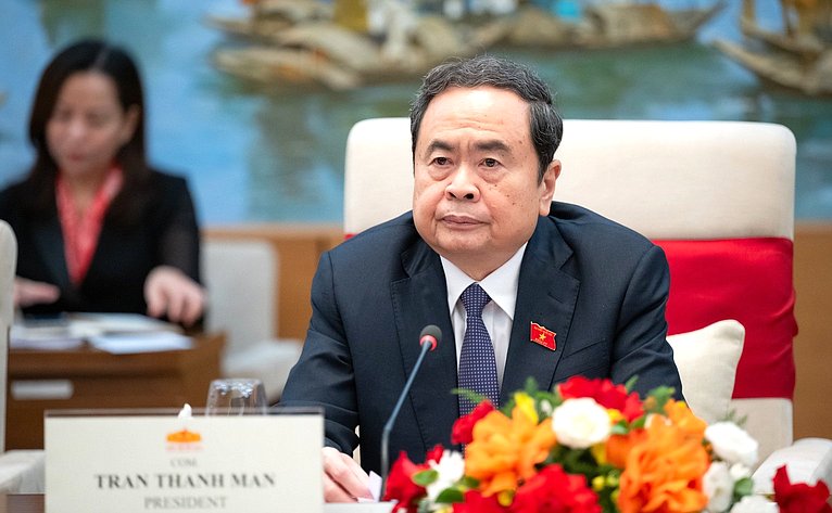 Делегация Совета Федерации во главе с первым заместителем Председателя СФ Андреем Яцкиным встретилась с Председателем Национального собрания Вьетнама Чан Тхань Маном