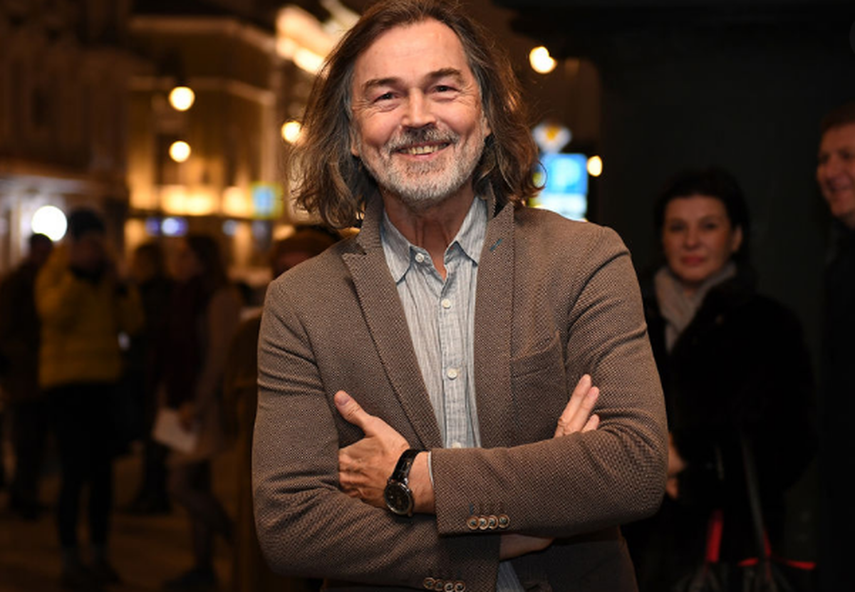 Никас Сафронов связал кражу из Лувра с алчностью французов