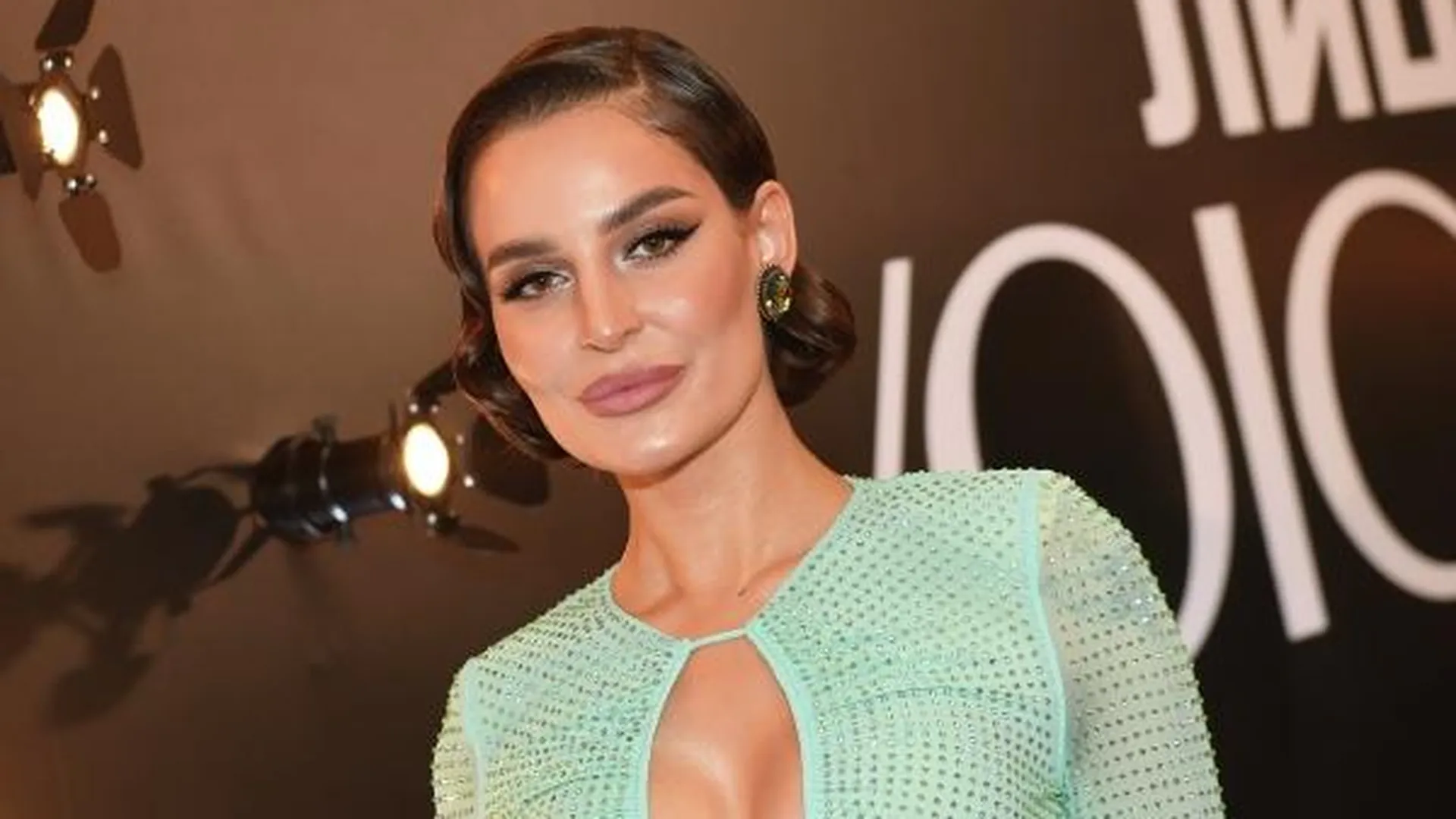 Севиль велиева певица. Севиль певица 2023. Севиль асти. Севиль велиева певица. Севиль велиева артик.