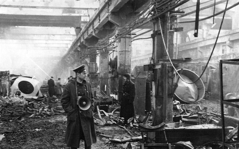 Легенду пожарной охраны России - Абрама Каплана проводили на заслуженный отдых