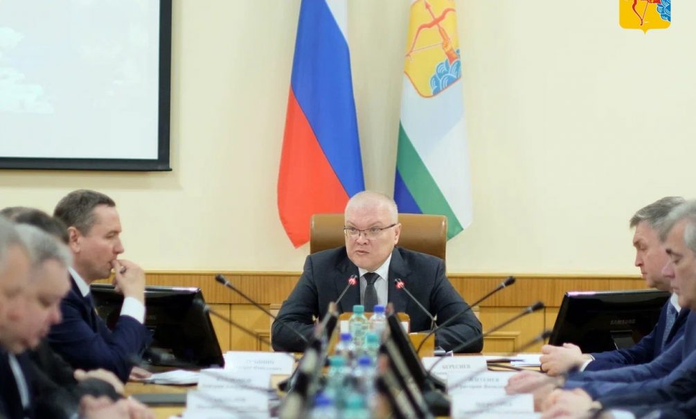 Губернатор Кировской области попал в скандал из-за отправки на СВО мэра города, разоблачившего ворьё 