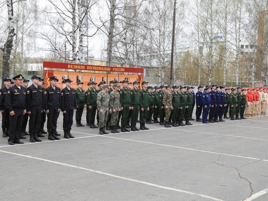 60 новобранцев-срочников отправились из Ижевска к местам несения службы