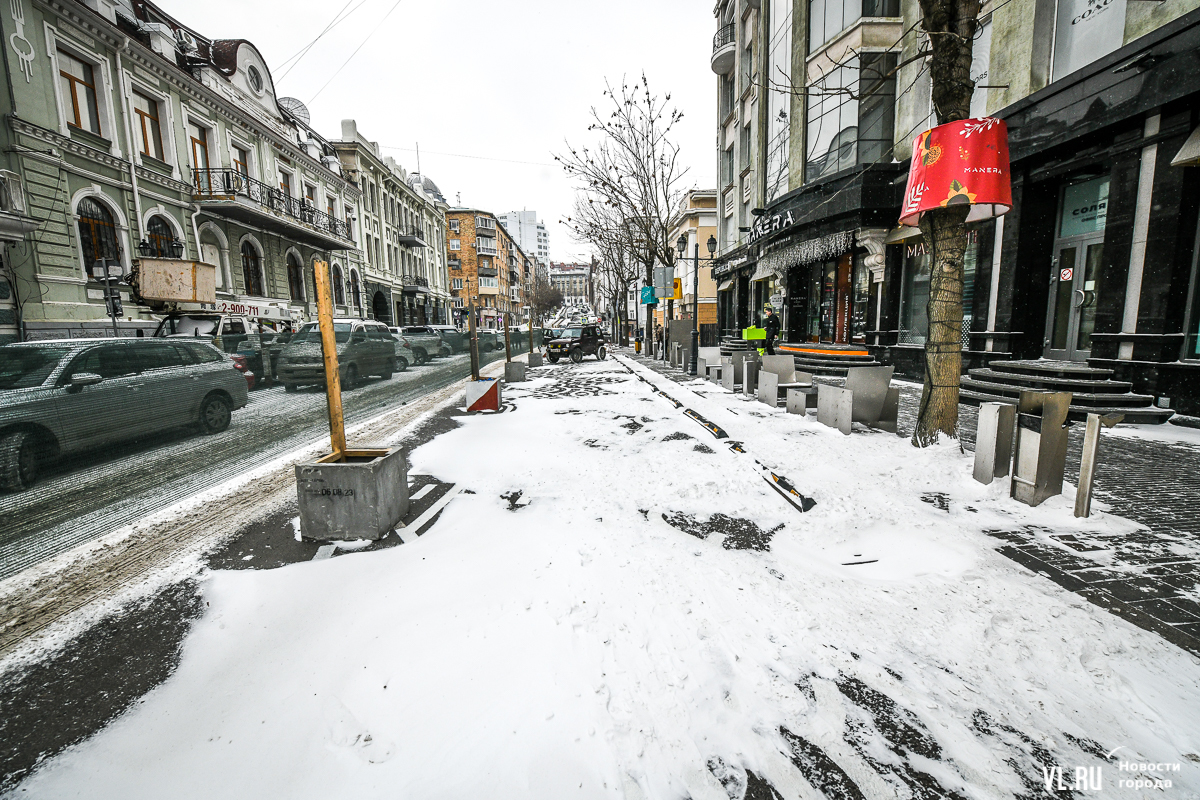 Сквер победы каскелен. Тротуар став. Как долго встает тротуар. Тротуар став. Сквер федора полетаева.