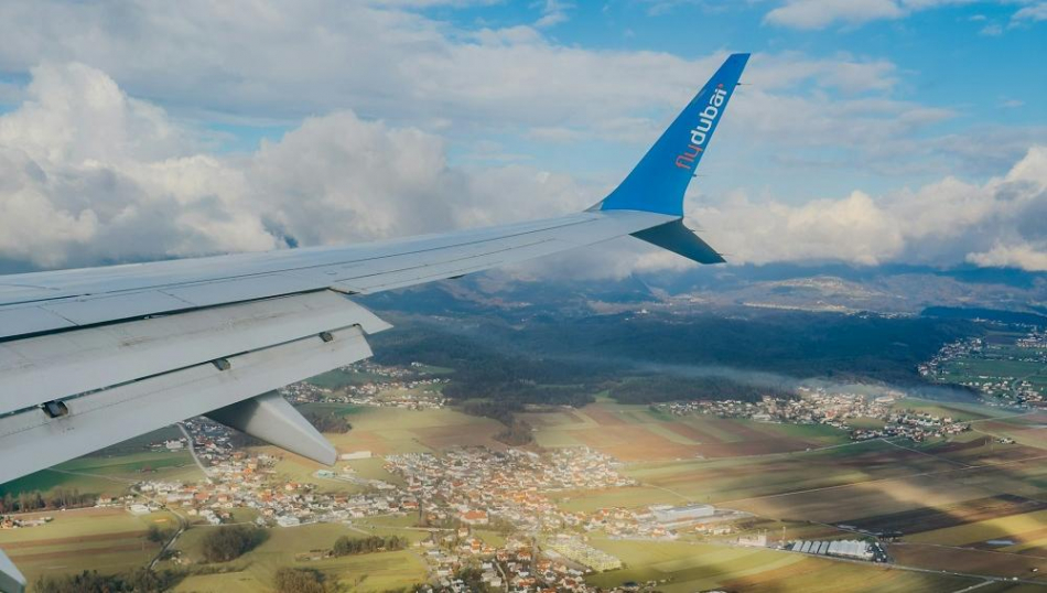 Из-за закрытия неба над Ираном российские туристы не могут вылететь в ОАЭ