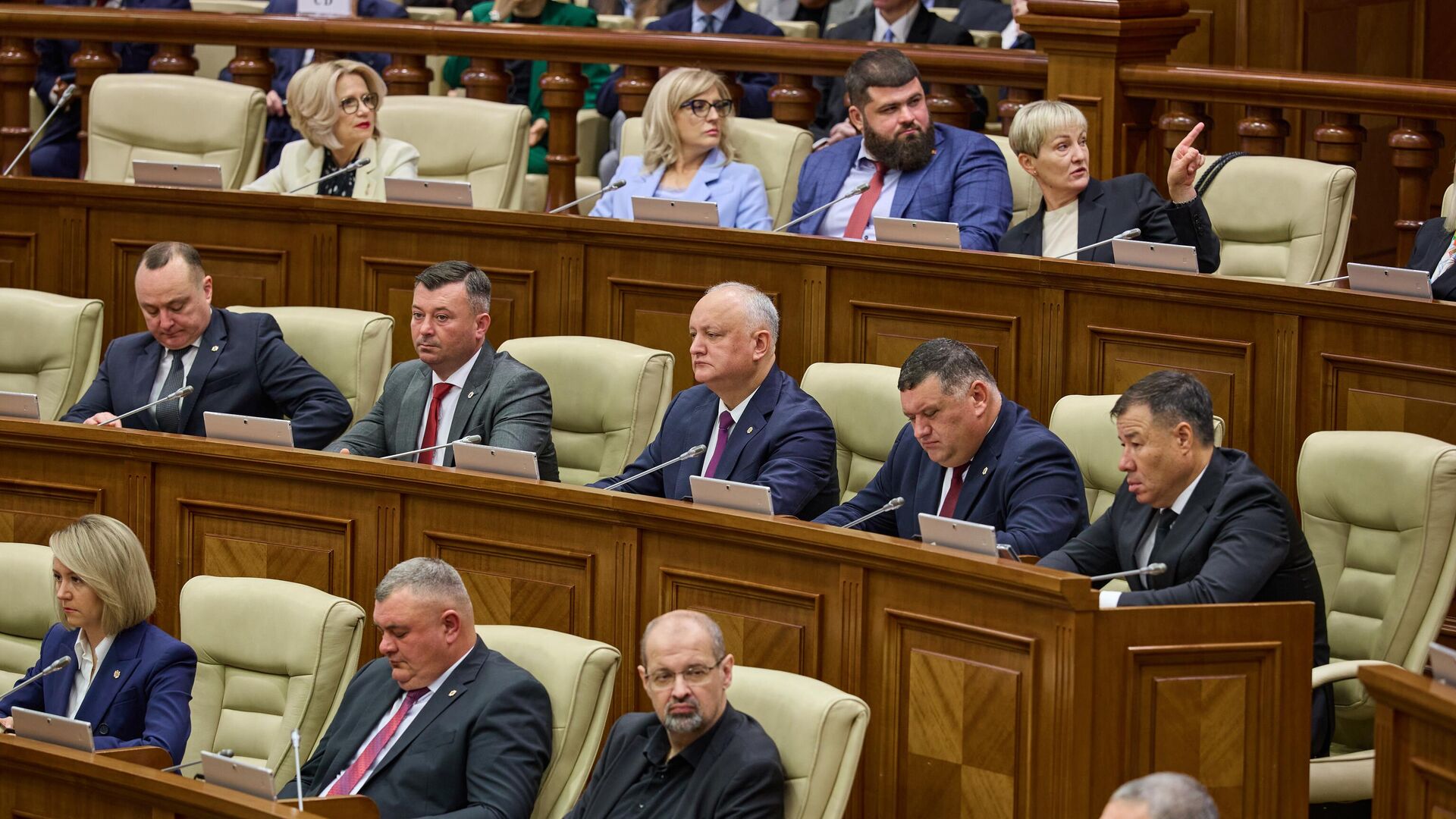 Заседание парламента Молдовы Ședința în plen a Parlamentului Republicii Moldova 22.10.2025 - Sputnik Молдова, 1920, 07.11.2025