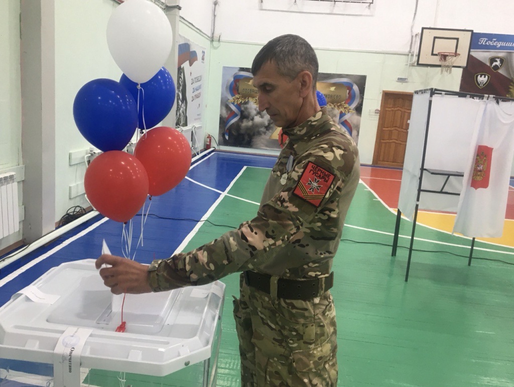 2 Морозова Я голосую Мегион Васильченко ОС Фото.jpg