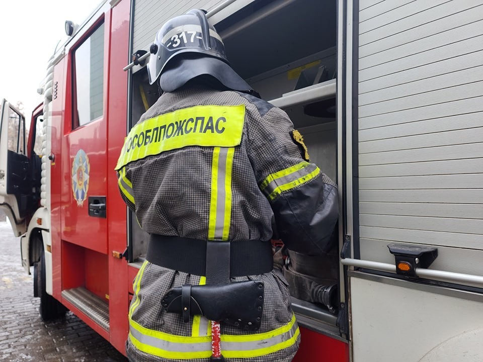 В Слободке потушили пожар в частном доме, который сгорел за три часа