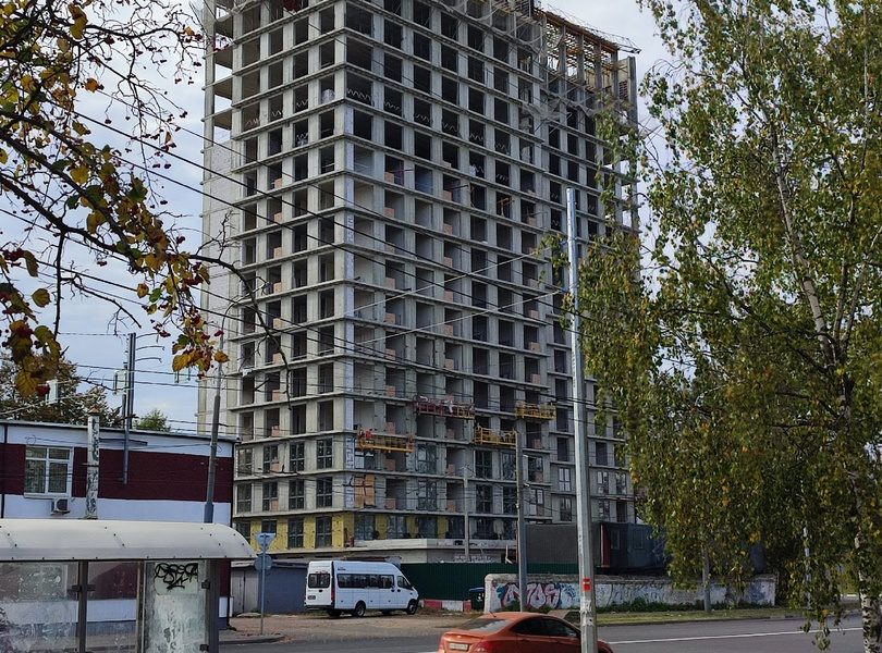 Уютный ярославль. Двадцатиэтажка.