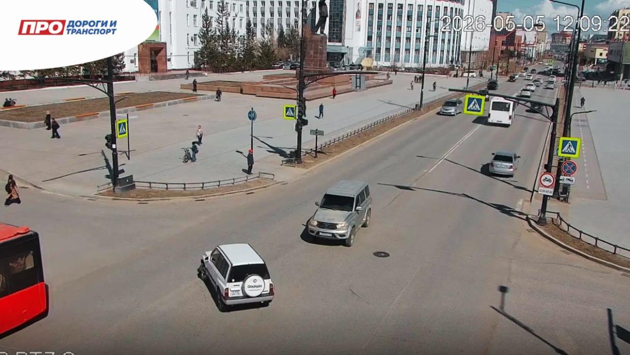 Скоро на два часа отключат светофор на перекрестке Ленина — Кирова