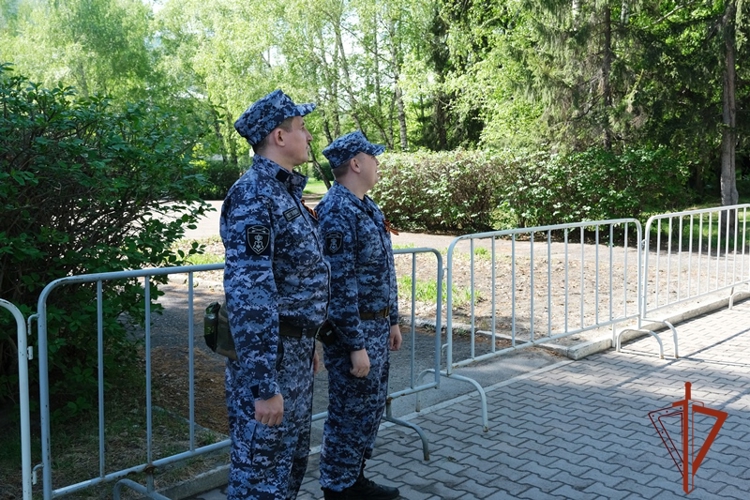 Территориальное управление Алтайского края почтило память героев Великой Победы
