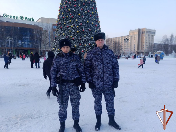 Росгвардия в Югре обеспечила безопасность граждан при проведении новогодних мероприятий 