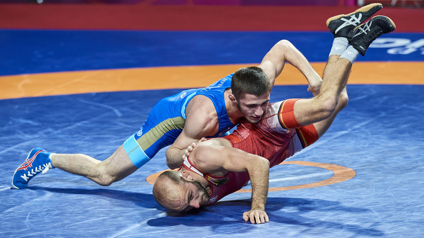 «Принимаю эту ситуацию как воин»: власти Хорватии выгнали прилетевшего на ЧМ борца Сефершаева