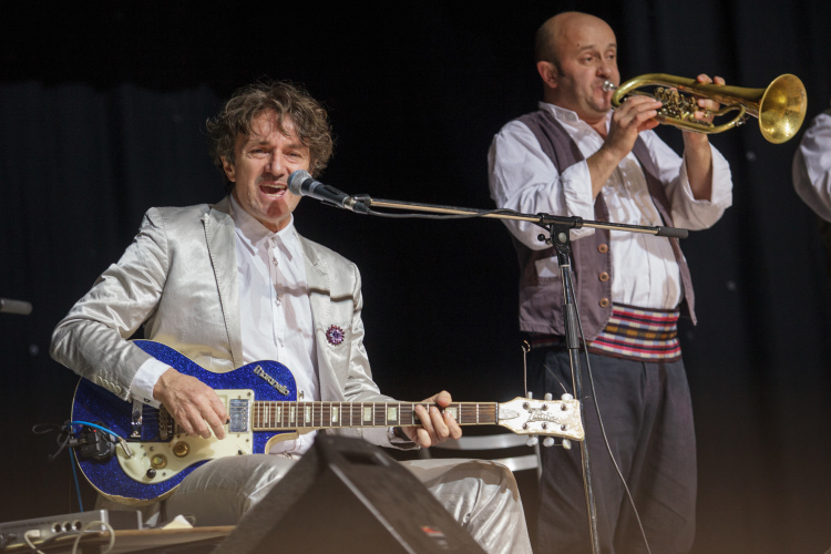 Все, кто был в этот вечер в «Пирамиде», лишний раз убедились, что Брегович — это выдающийся музыкант