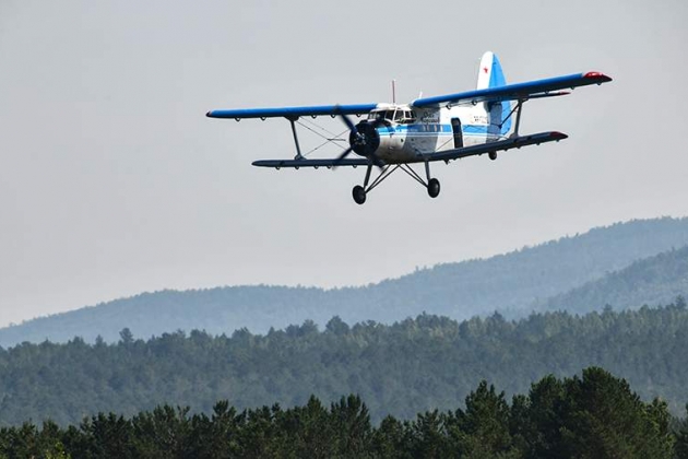 В Якутии самолёт Ан-2 совершил аварийную посадку в лесу
