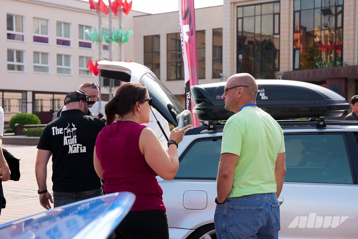 Монстр-трак Audi 100, Mosvagen и «Волга»-кабриолет: чем запомнился «Авто Тюнинг Батл» в Новополоцке