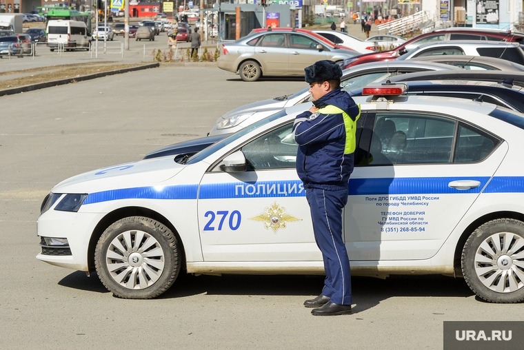 Полицейский гибдд фото