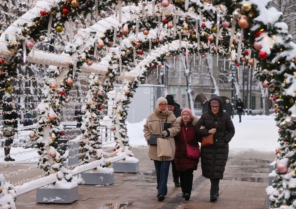 новогодняя москва театральная площадь. новогодняя москва 2022. предновогодняя москва. перед новогодняя погода. рождественская москва.
