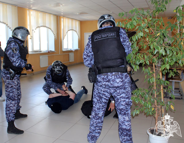 Ульяновские росгвардейцы приняли участие в крупных антитеррористических учениях