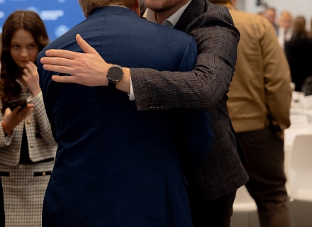 Минстрой 29.10.25 (35)_resized.jpg