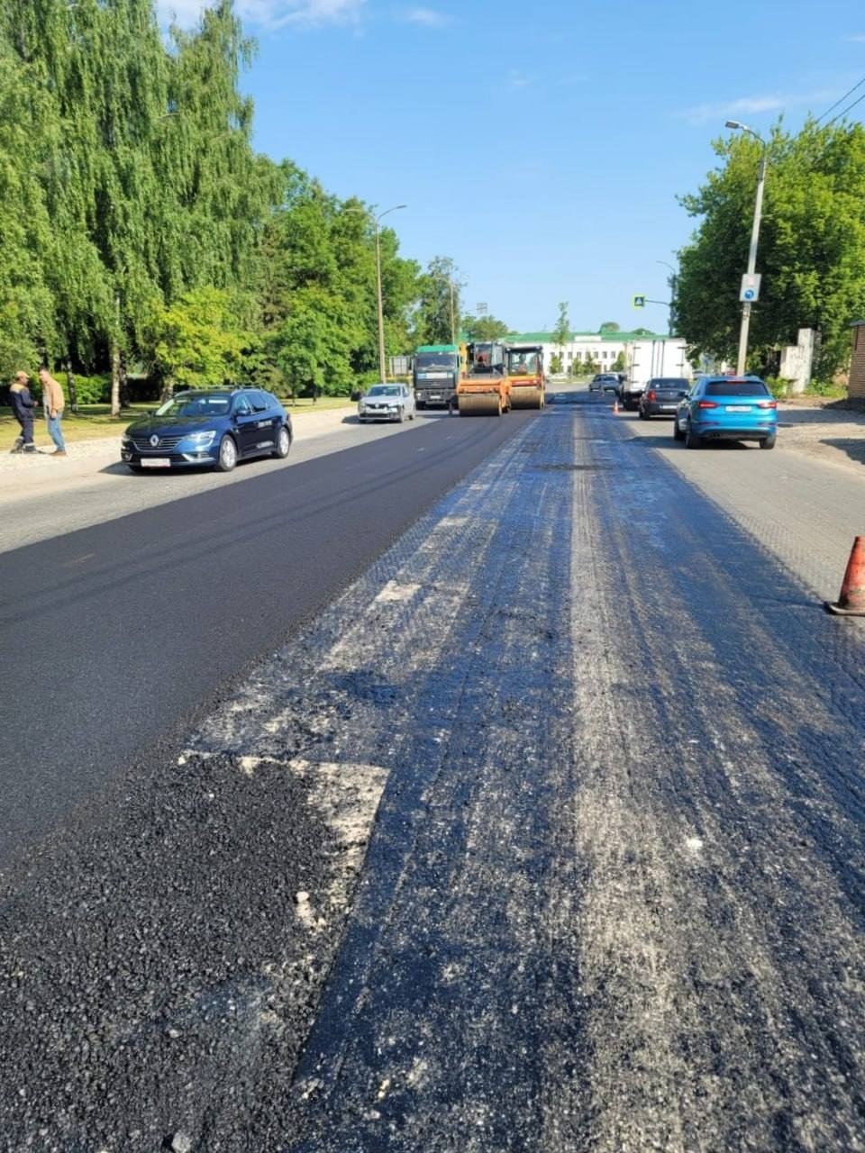 Asphalt laying