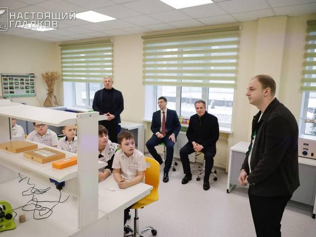 Вячеслав Гладков познакомил Игоря Щёголева с белгородской системой профобразования - Изображение 