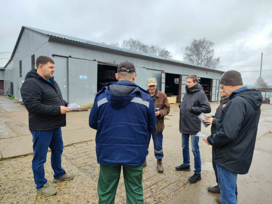 Служба по контракту