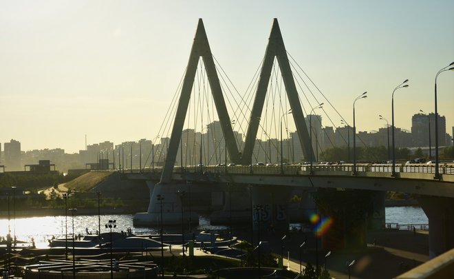 Казанский цум фото. Смотровая площадка чаша семья казань. Парад 9 мая красноярск перекрытие дорог. Казань закрыт. Цум казань.