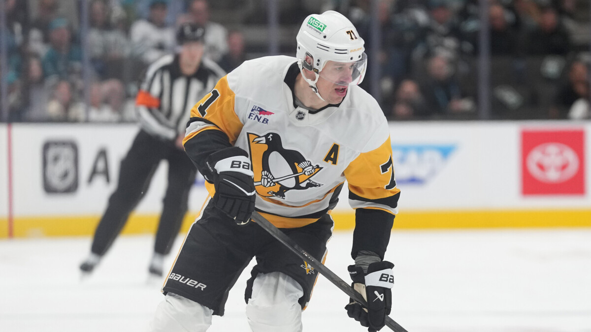 Шайба Малкина помогла «Питтсбургу» обыграть «Нэшвилл» в международном матче НХЛ