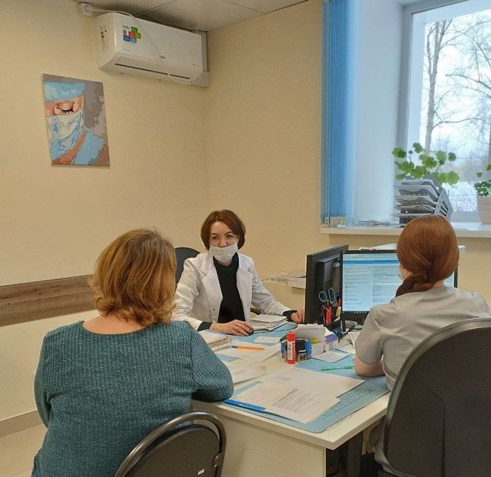 Ситуация с заболеваемостью ОРВИ и гриппом остаётся напряжённой, хотя и не достигла критического уровня